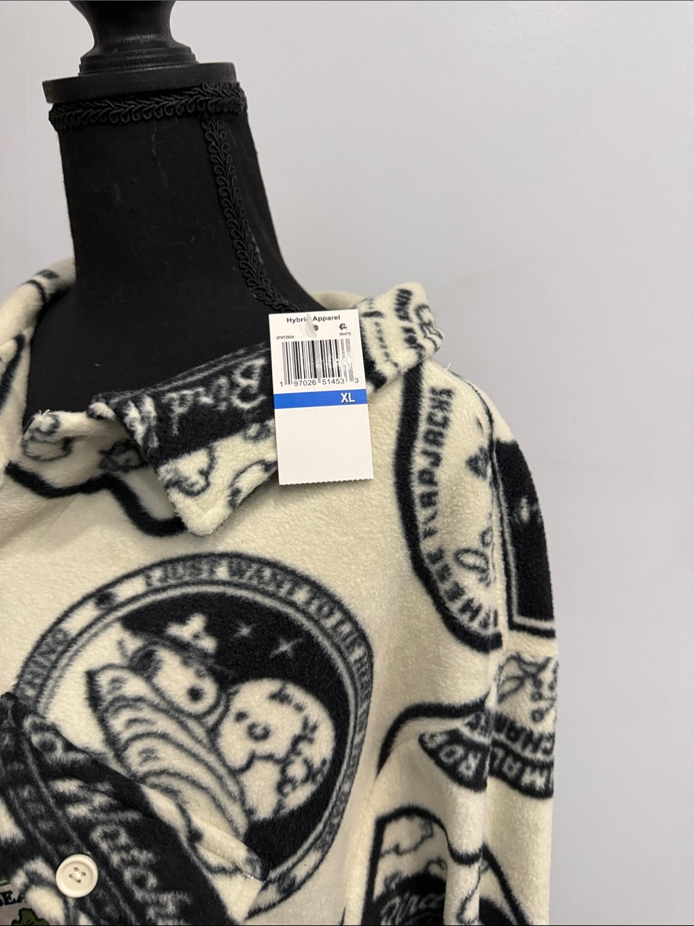 Hybrid Apparel Cream and Black Graphic Fleece Button-Up Shirt - Picture 2 of 4